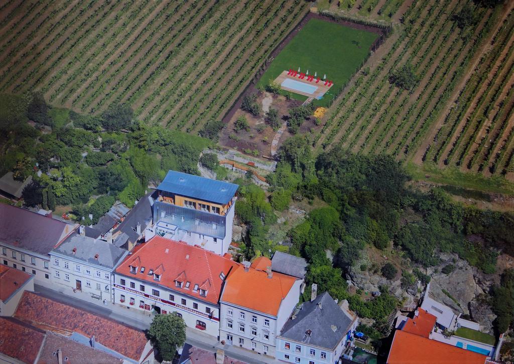 Hotel Zum goldenen Engel - Fam. Ehrenreich Krems an der Donau Exterior foto